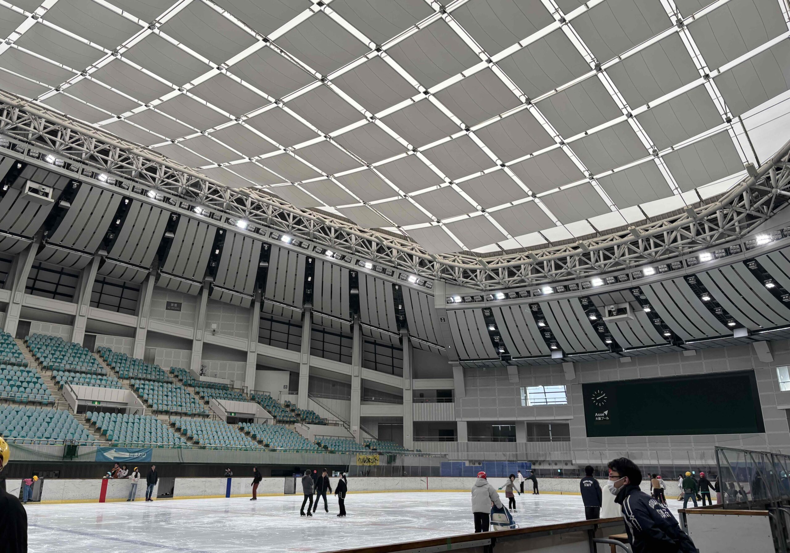 『氷上の運動、〇〇に初挑戦！！』